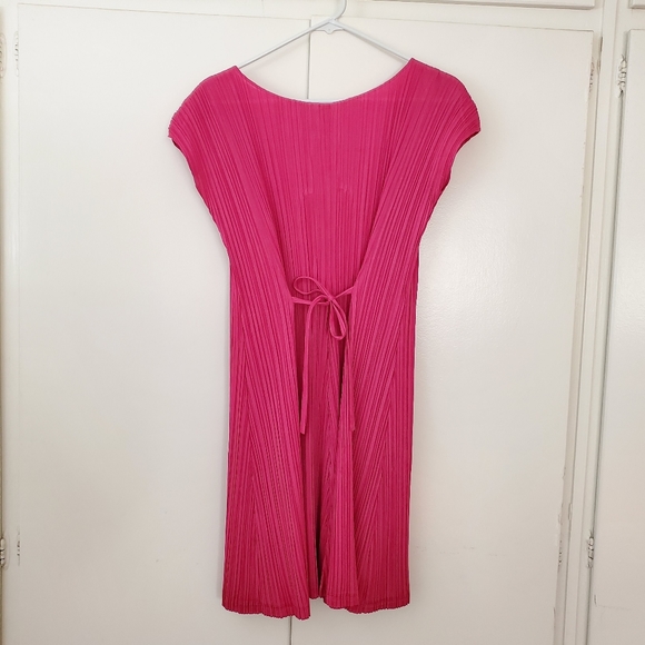 Fuschia hot pink Issey Miyake dress - Picture 3 of 5